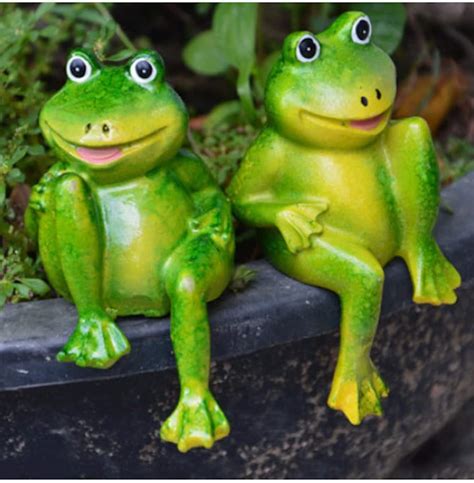 2pcsset Cute Resin Sitting Frogs Statue Outdoor Garden Store Etsy