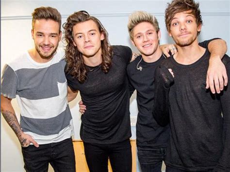 Jornal Revela Segredo Do One Direction Para Comemoração Dos 10 Anos