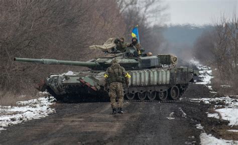 Розвідка Великої Британії показала на карту останні зміни у протистоянні українських та