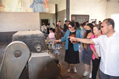 走进乌海红色教育基地，追寻红色记忆传承红色基因 新闻中心 内蒙古新闻网