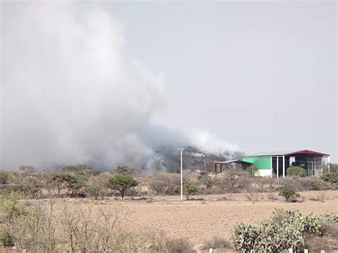 Preocupa Contaminaci N Y Enfermedades Por Incendio En Basurero De Huichapan