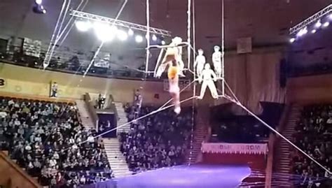 Youtube Videos Virales Acr Bata De Circo Sufre Impactante Accidente