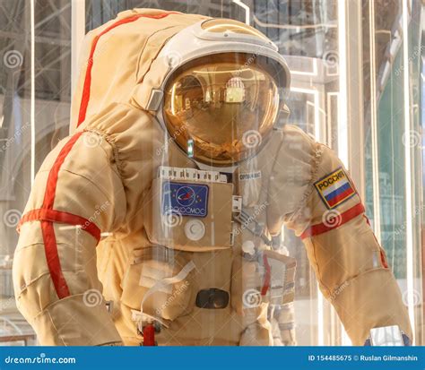 Mosc Rusia 28 De Noviembre De 2018 Spacesuits Rusos Del Astronauta