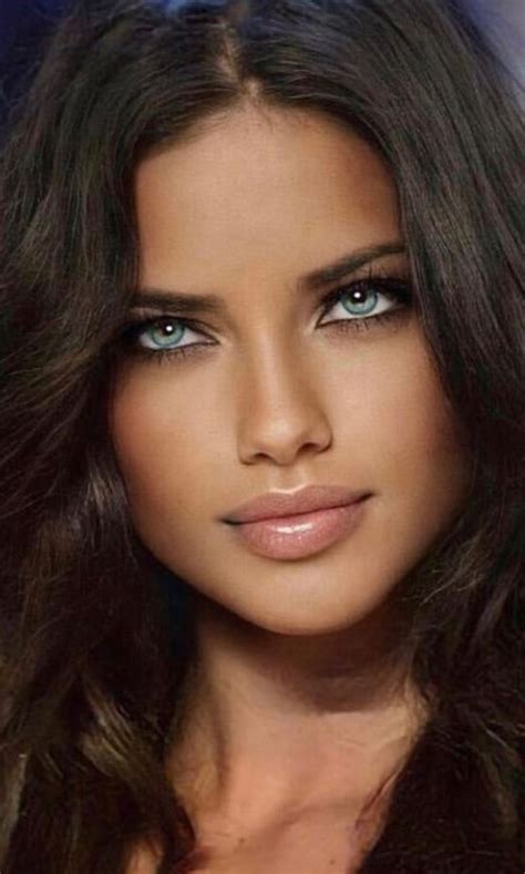 Pin by Dan Varga on eye's | Beauty face, Brunette beauty, Beautiful eyes