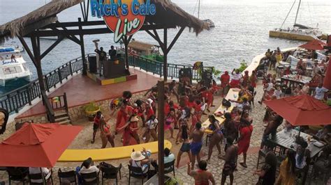 Fra Montego Bay Negril Beach Rick S Cafe Sunset Day Trip Getyourguide