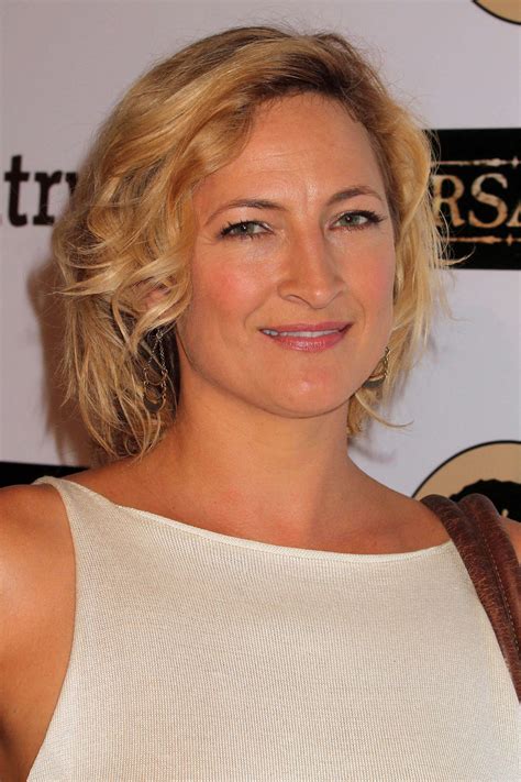 Zoe Bell The Walking Dead Premiere In Los Angeles Celebrity Wiki