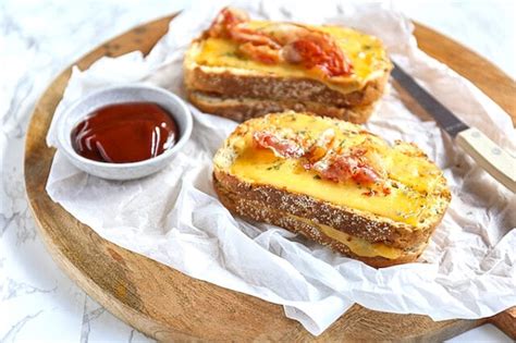 Bbq Tosti Met Spek Met Barbecuesaus Lekker En Simpel