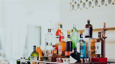 The Best Bar Cart Essentials You Can Get On Amazon