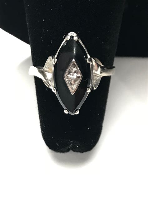 Vintage K White Gold And Black Onyx Art Deco Ring With Diamond Size