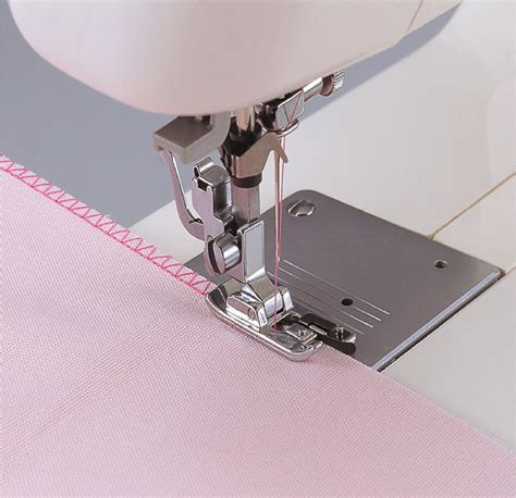 Amazon Brother SA135 Overlock Vertical Foot