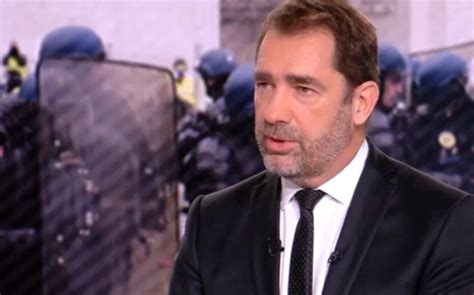 Christophe Castaner Intime Aux Gilets Jaunes De Rentrer Dans Le