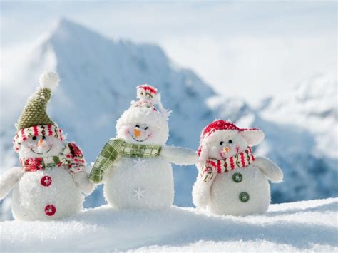 Christmas Snowfall Hd Backgrounds Wallpapers Images Photos Cbeditz