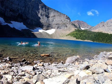 Hiking in Waterton National Park: Three Training Tips