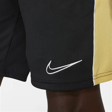 Short Entra Nement Nike Academy Noir Or Sur Foot Fr