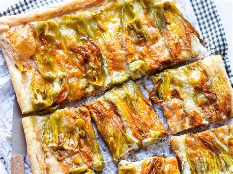 Torta Salata Con Fiori Di Zucca Minuti In Forno Tavolartegusto