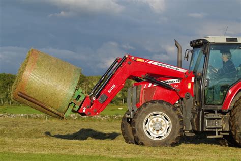 Images Gratuites Herbe Foins Tracteur Balle Champ Ferme Pays