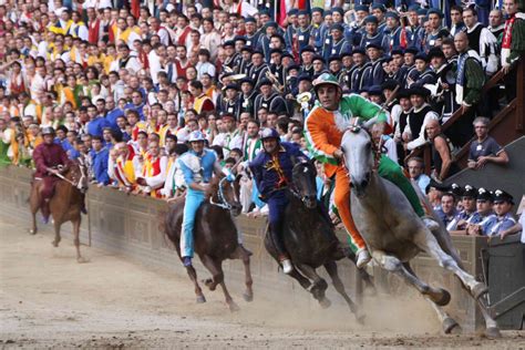 Incontro A Tre Per Il Nuovo Protocollo Dei Cavalli Da Palio