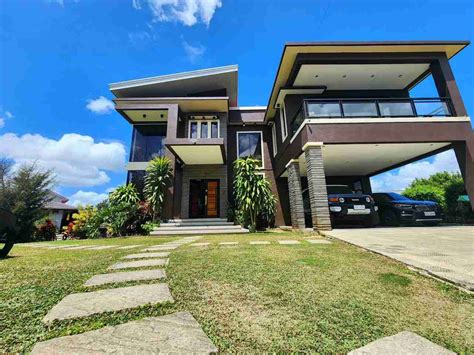 House And Lot With High Ceiling For Sale In Laguna House For Sale In