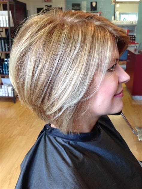 29 Feathered Bob Haircuts That Add Fullness Movement To Your Hair Artofit