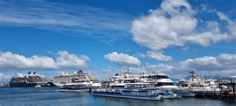 Ushuaia Reboza De Turistas En La Temporada Radiouniversidad Ar