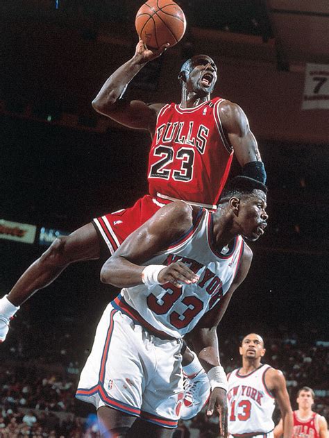 Michael Jordan powers over Patrick Ewing for a... - SI Photo Blog