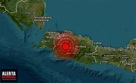 Un Terremoto Superficial Deja Al Menos 163 Victimas Cientos De Heridos Viviendas Colapsadas En