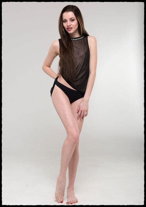 Solo Stripping And Teasing Serenity Porn Pic