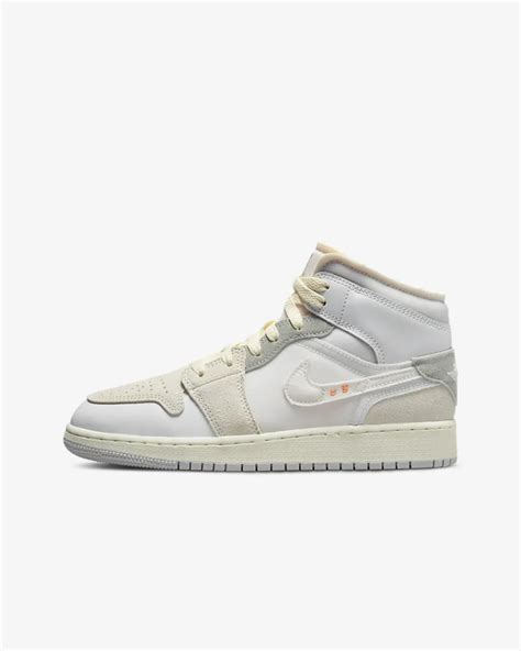 GS Air Jordan 1 Mid SE Craft - Sneaker Steal