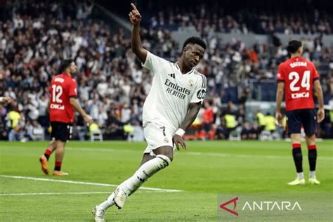 Klasemen Liga Spanyol Real Madrid Pangkas Jarak Dengan Barcelona