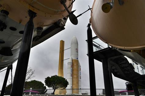 Le vol inaugural d Ariane 6 repoussé à 2024 Paris 75000