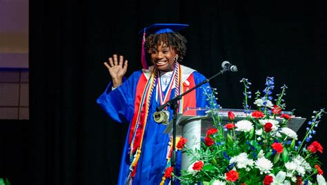 Warren Central High School holds graduation ceremony for class of 2022 ...