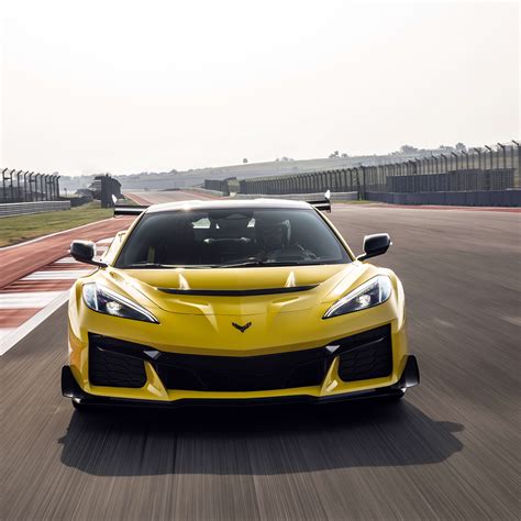 Lamborghini Somehow Breaks Yet Another Sales Record in 2025 - Autoblog