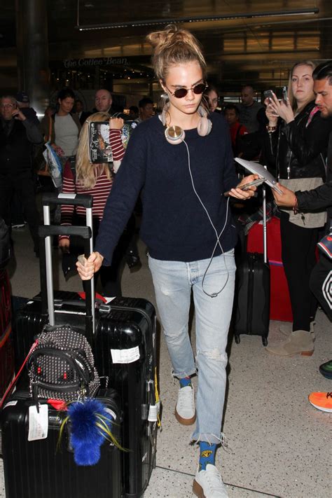 delevingne  lax airport  los angeles  hawtcelebs