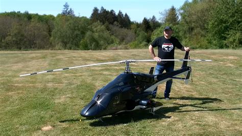 Meet The World’s Largest RC Airwolf Bell 222 Helicopter