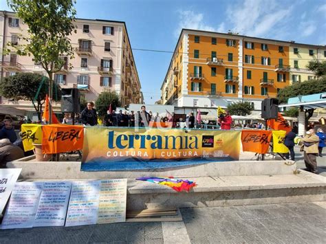 Savona Ricorda Le Vittime Di Mafia E Carovana Dei Pacifici In Piazza