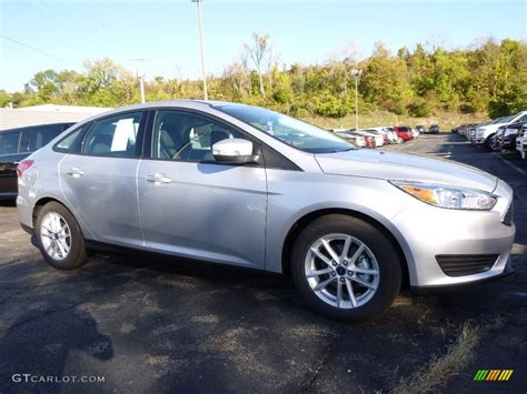 2016 Ingot Silver Ford Focus SE Sedan 116287097 Photo 1 GTCarLot