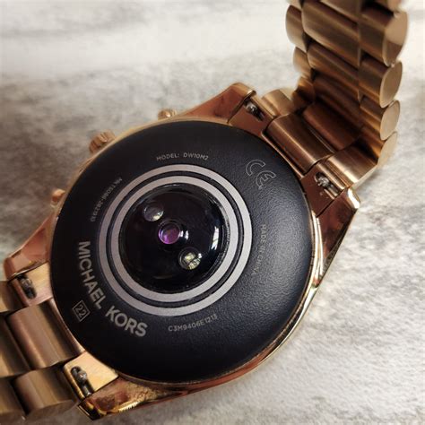 Michael Kors Access Gen 5 Bradshaw Smartwatch Rose Gold Rdw Liquidations