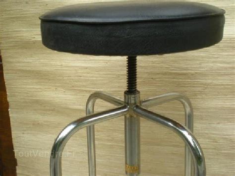 Tabouret D atelier Ancien Réglage En Hauteur Par Vis Samoussy 02840