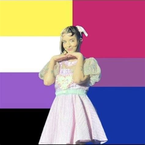 Melanie Martinez Bisexual And Non Binary Pfp Melanie Martinez