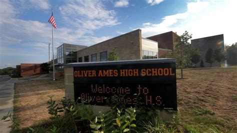 Judge grants Oliver Ames boys basketball team tournament entry