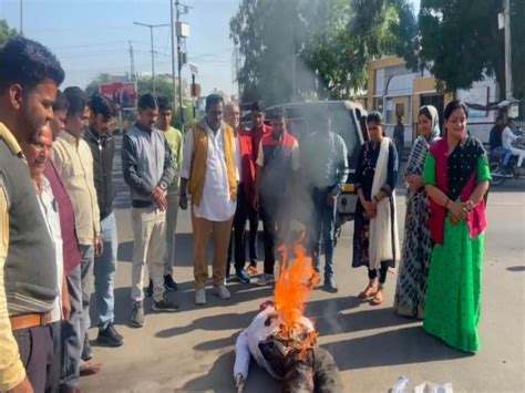 Effigy Of Rajya Sabha Member Dheeraj Sahu Burnt In Front Of