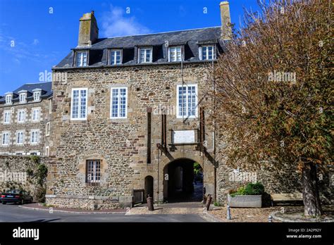 France Manche Cotentin Granville La Haute Ville Porte Dans La Rue