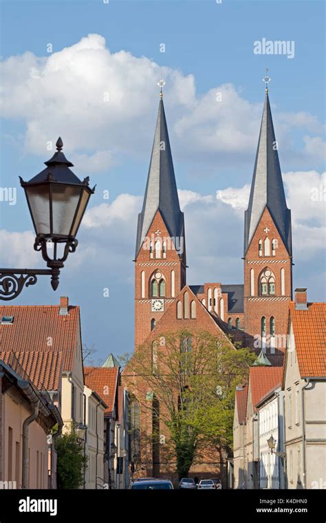 Trinitatis Kirche Hi Res Stock Photography And Images Alamy