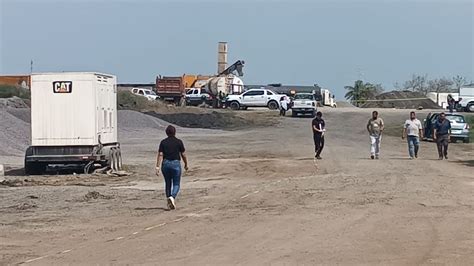 Hombres Armados Entran En Taxi A Empresa Y Balean A Trabajador En