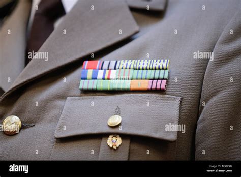 Simbolo uniforme militare fotografías e imágenes de alta resolución