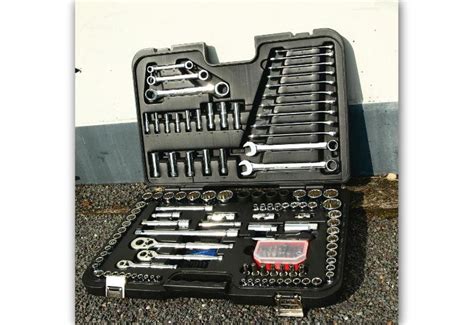 Halfords Advanced Professional 150 piece socket/ratchet set | MCN