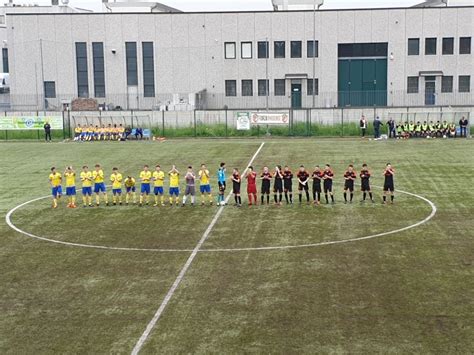 Calcio Juniores Ardor Lazzate Corsara A Rho Il Saronno