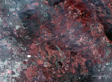 Satellite images reveal the devastation of the California fires ...