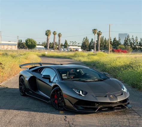 Lamborghini Rental Los Angeles - Peacock Rentals