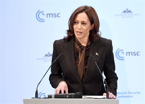 Kamala Harris Says Russia Will Suffer Significant Economic Costs If It